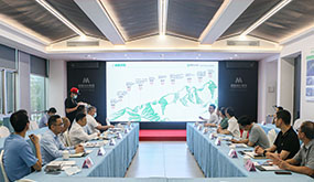 厦门市集美区胡旭彬区长一行光临Z6尊龙集团调研